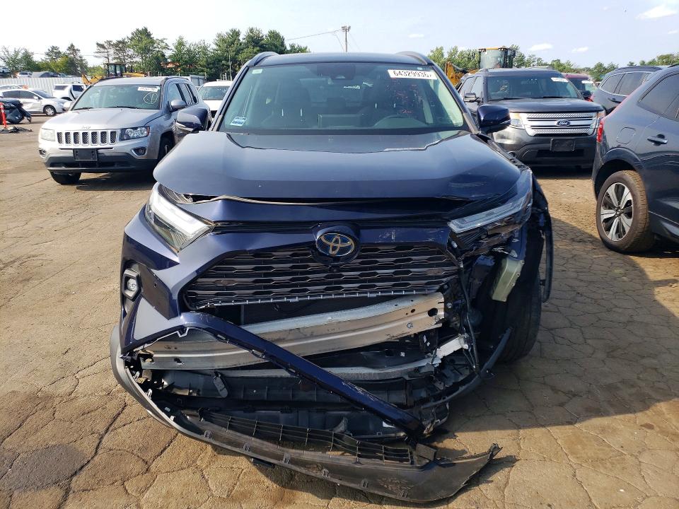Photo 5 from auction – 2022 TOYOTA RAV4 with VIN 4T3D6RFV7NU086157