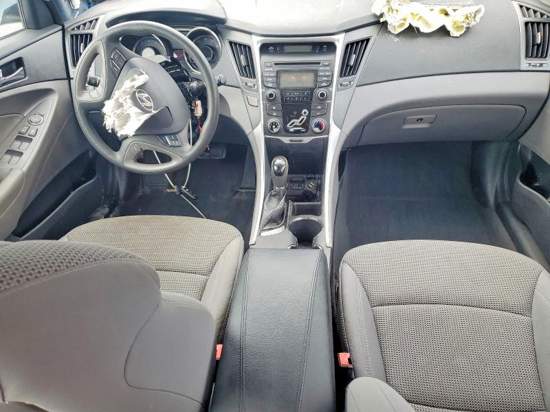 Photo 8 from auction – 2013 HYUNDAI SONATA with VIN 5NPEB4AC3DH772954