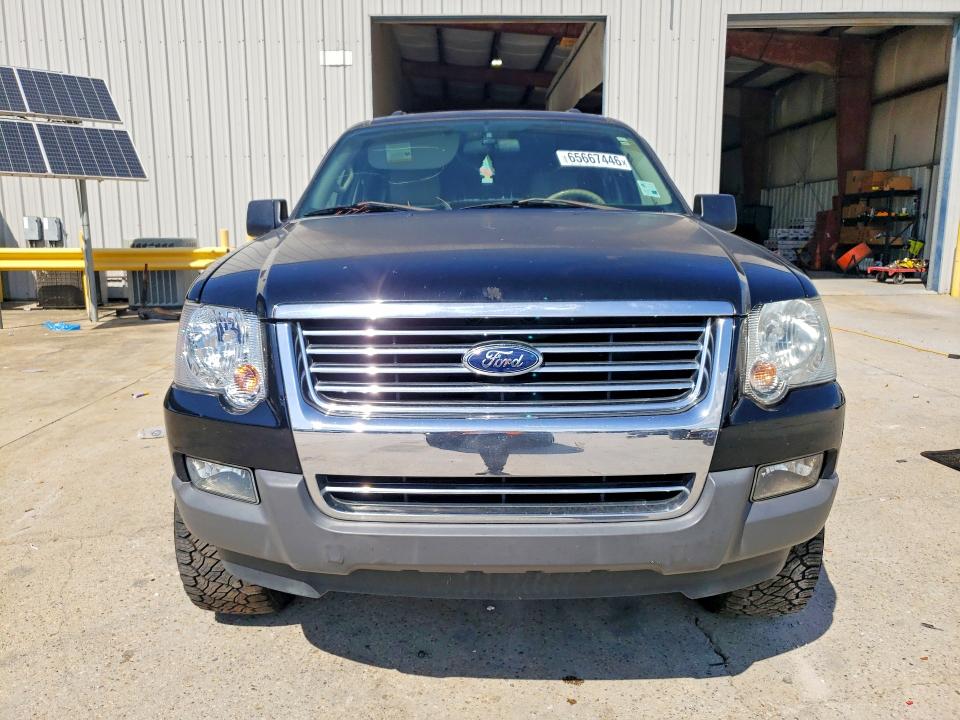 Photo 5 from auction – 2006 FORD EXPLORER with VIN 1FMEU63E26UA14984