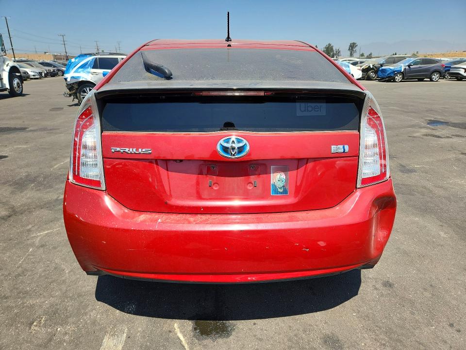 Photo 6 from auction – 2015 TOYOTA PRIUS with VIN JTDKN3DU5F0463169