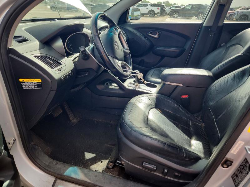 Photo 7 from auction – 2010 HYUNDAI TUCSON with VIN KM8JUCAC9AU021633