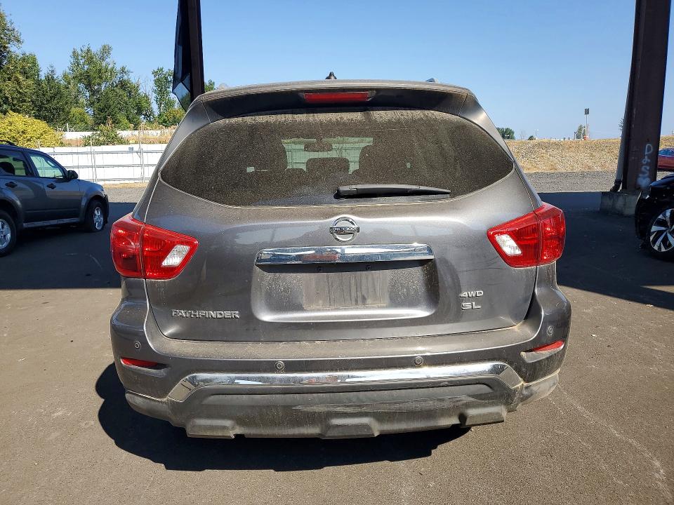 Photo 6 from auction – 2017 NISSAN PATHFINDER with VIN 5N1DR2MM2HC655489