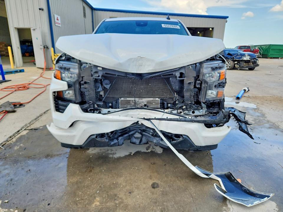 Photo 5 from auction – 2024 CHEVROLET SILVERADO with VIN 3GCPABEK3RG382339