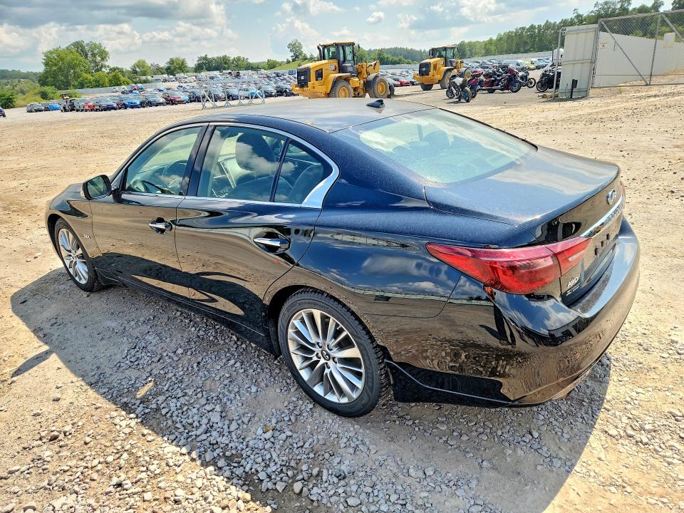 Photo 2 from auction – 2018 INFINITI Q50 with VIN JN1EV7AR4JM440118
