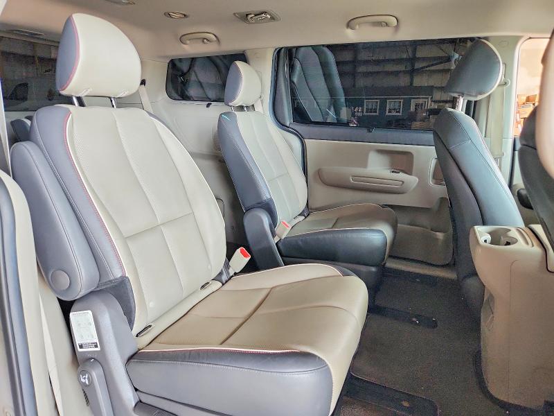 Photo 11 from auction – 2017 KIA SEDONA with VIN KNDMB5C17H6313102