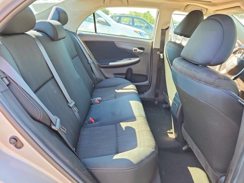 Снимка 10 от търг – 2012 TOYOTA COROLLA с VIN 2T1BU4EE3CC894160