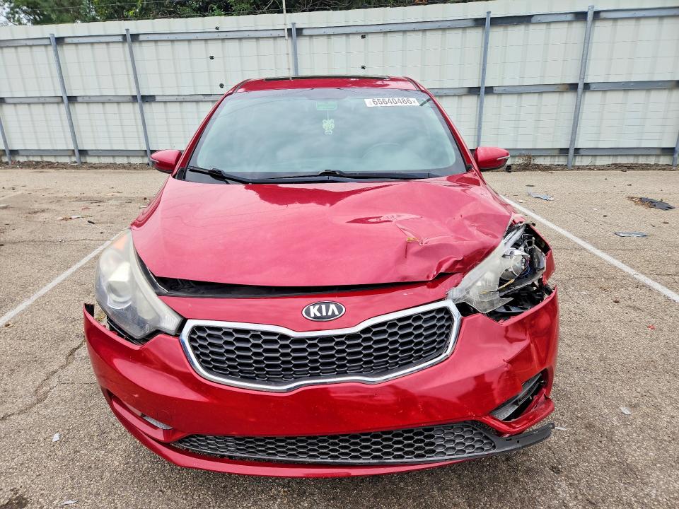 Photo 5 from auction – 2016 KIA FORTE with VIN KNAFZ4A84G5470358