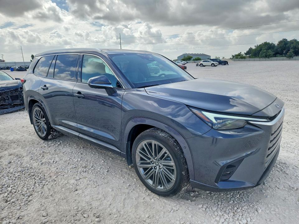 Photo 4 from auction – 2024 LEXUS TX 350 with VIN 5TDAAAB61RS005484