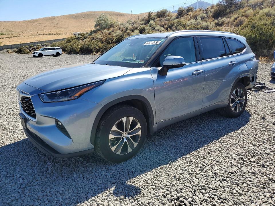 TOYOTA HIGHLANDER 2021 with VIN 5TDHBRCH3MS034794 - Photo from auction