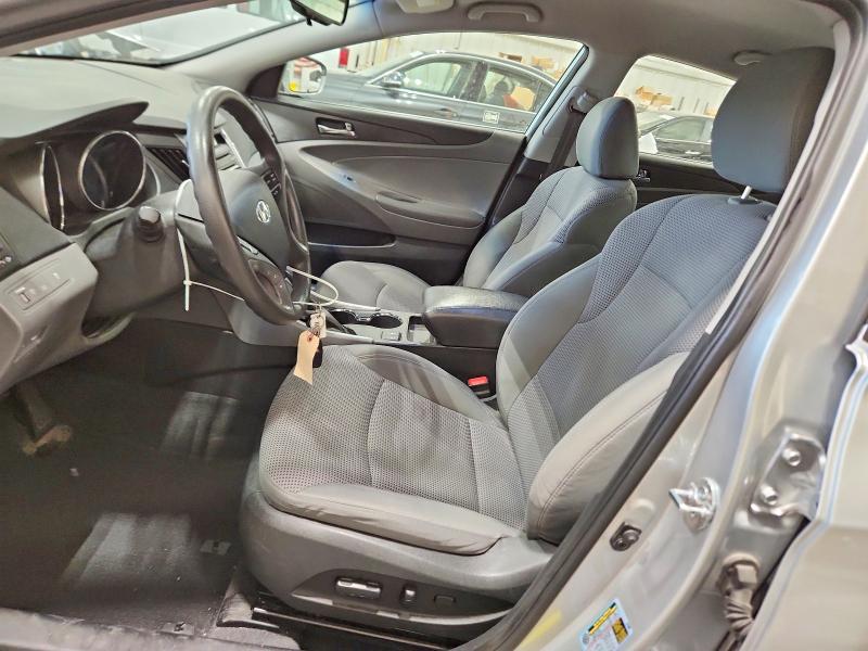 Photo 7 from auction – 2014 HYUNDAI SONATA with VIN 5NPEB4AC3EH903415