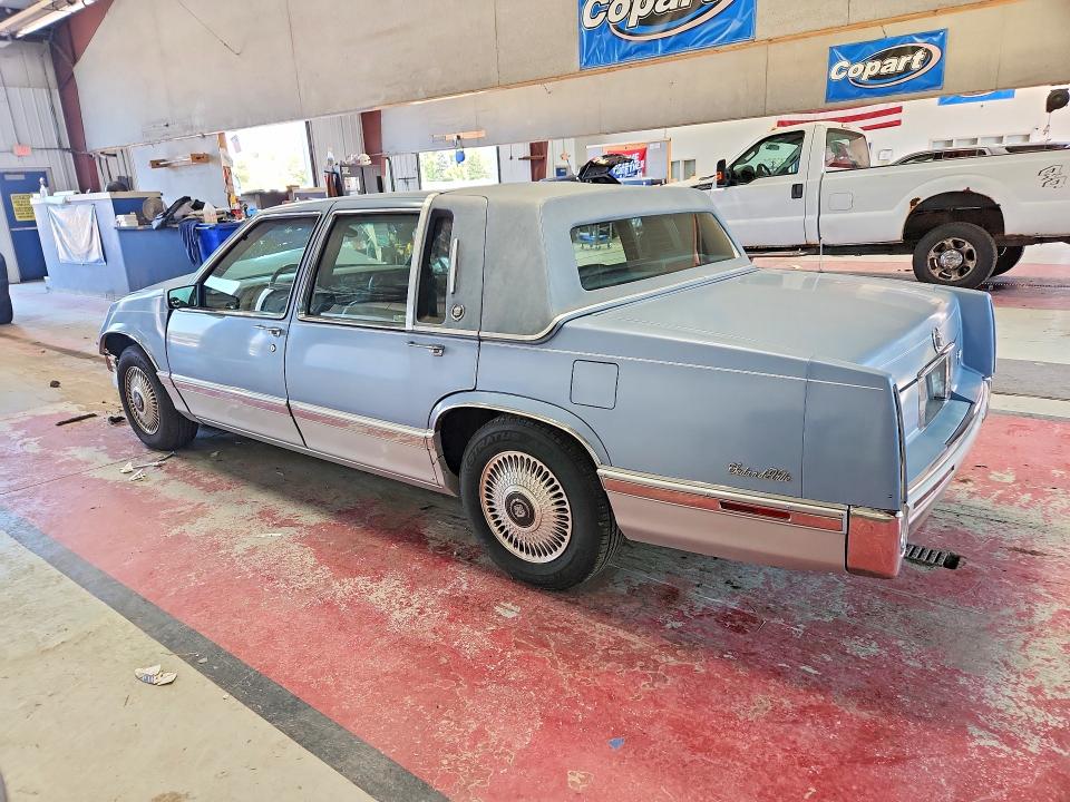 Foto 2 de la subasta – 1992 CADILLAC DEVILLE con VIN 1G6CD53B0N4315251