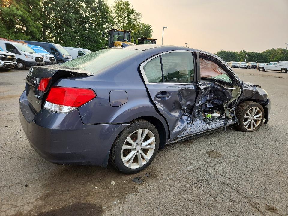 Photo 3 from auction – 2014 SUBARU LEGACY with VIN 4S3BMBD66E3013171
