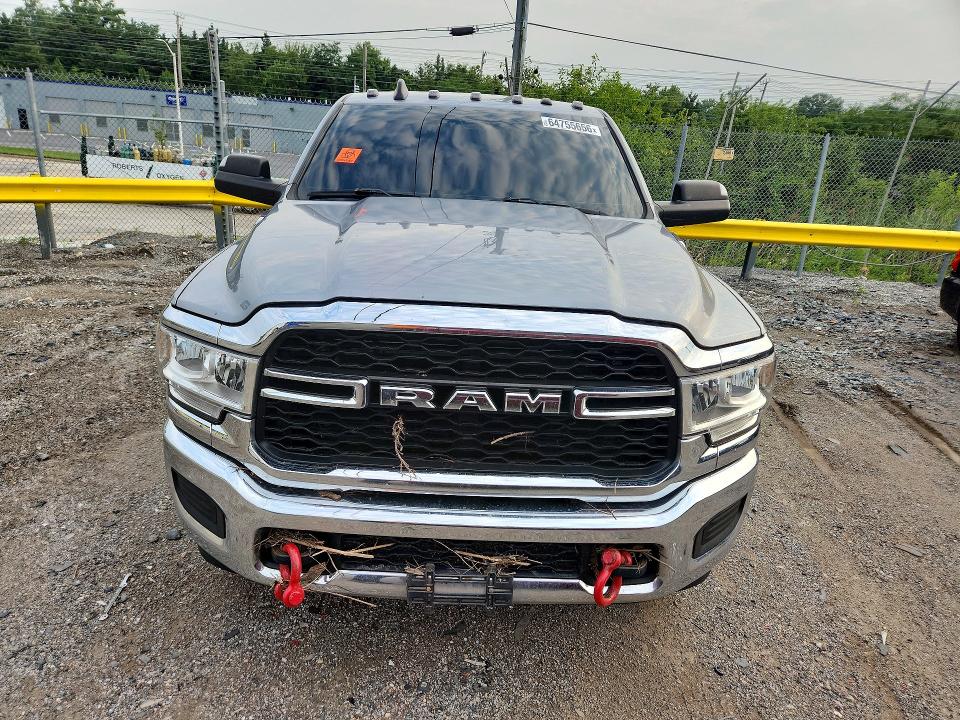 Снимка 5 от търг – 2021 RAM 2500 с VIN 3C6UR5CJ2MG698144