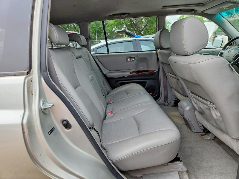 Photo 11 from auction – 2006 TOYOTA HIGHLANDER with VIN JTEEP21A660160943