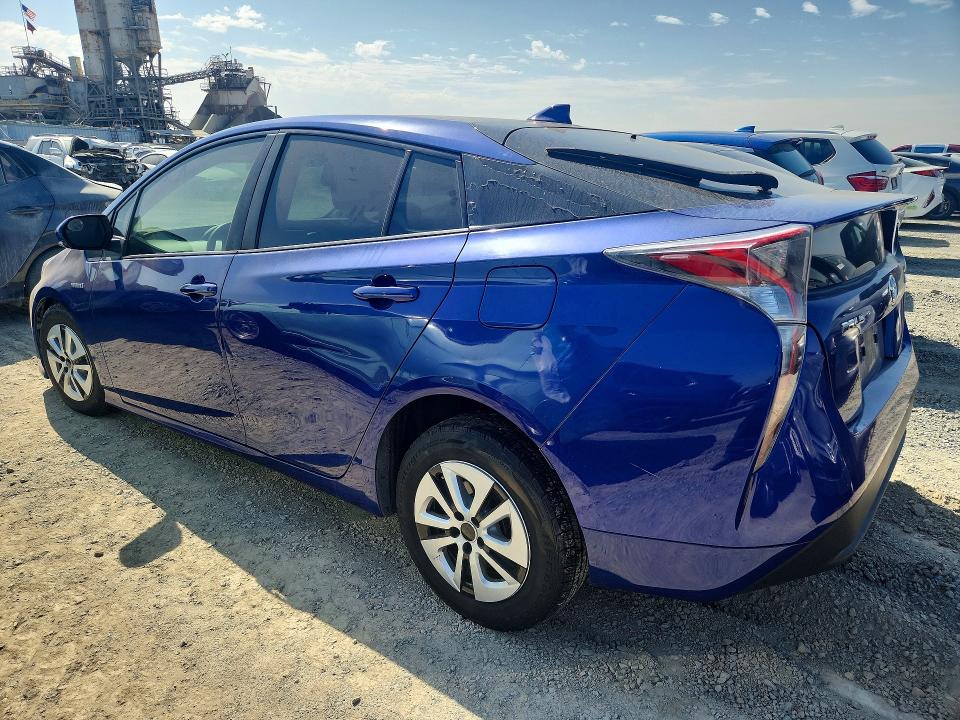 Photo 2 from auction – 2016 TOYOTA PRIUS with VIN JTDKBRFU1G3509928
