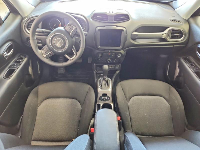 Photo 8 from auction – 2022 JEEP RENEGADE with VIN ZACNJCA15NPN54404