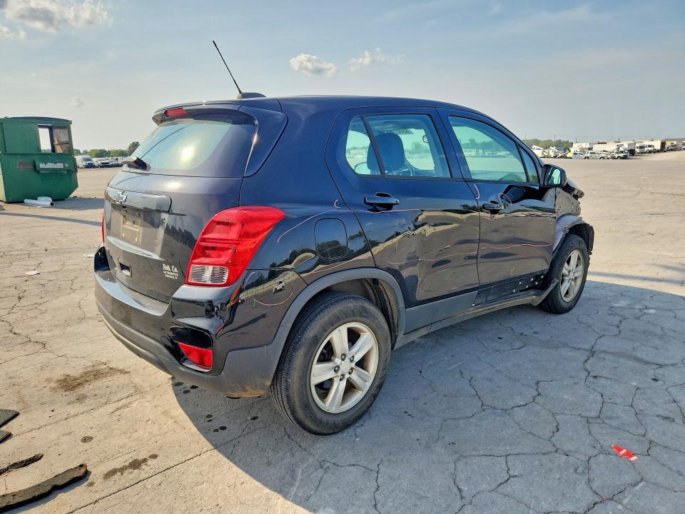 Photo 3 from auction – 2020 CHEVROLET TRAX with VIN 3GNCJNSB9LL183175