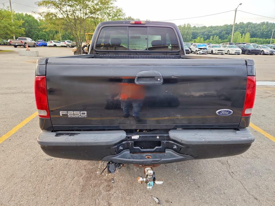 Photo 6 from auction – 2002 FORD F250 with VIN 1FTNX21L92ED16279
