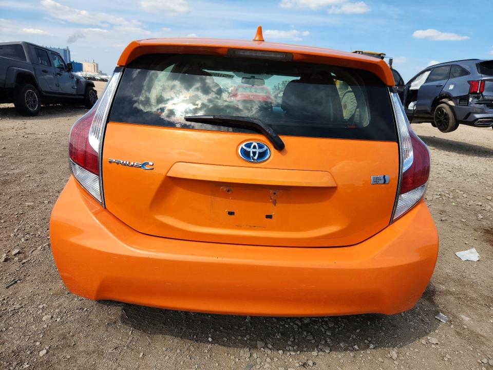 Photo 6 from auction – 2015 TOYOTA PRIUS C with VIN JTDKDTB3XF1089018