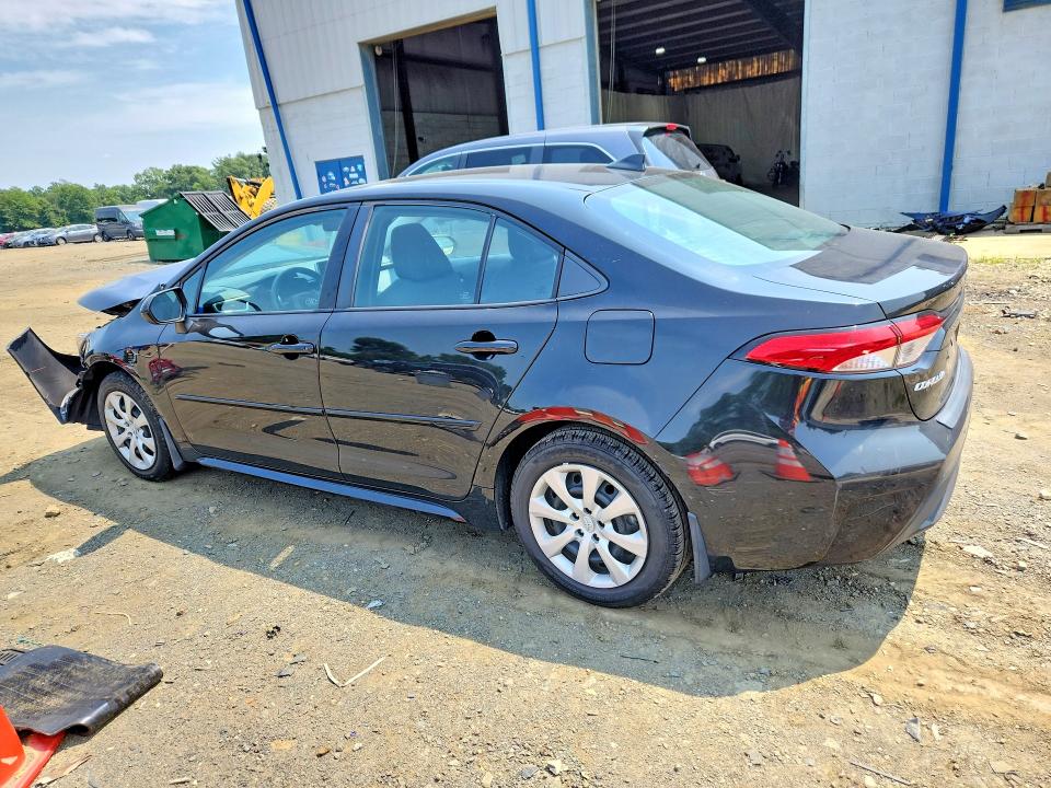 Photo 2 from auction – 2021 TOYOTA COROLLA with VIN 5YFEPMAE2MP174764