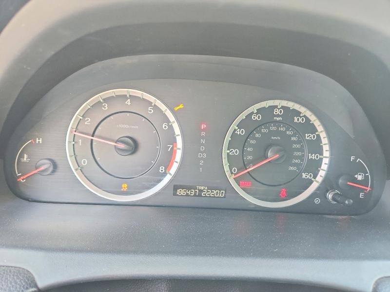 Photo 9 from auction – 2011 HONDA ACCORD with VIN 1HGCP2F34BA054891