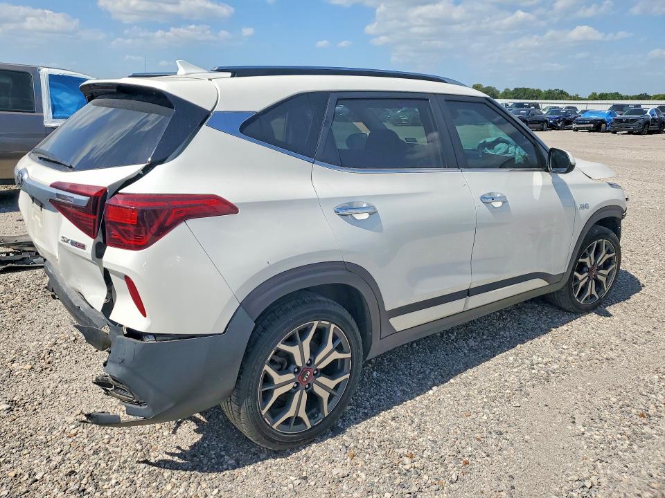 Photo 3 from auction – 2021 KIA SELTOS with VIN KNDETCA2XM7150046