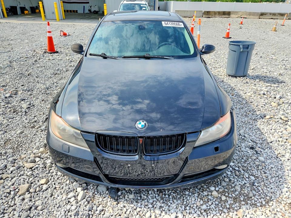 Photo 5 from auction – 2007 BMW 328 with VIN WBAVC93557KX54662