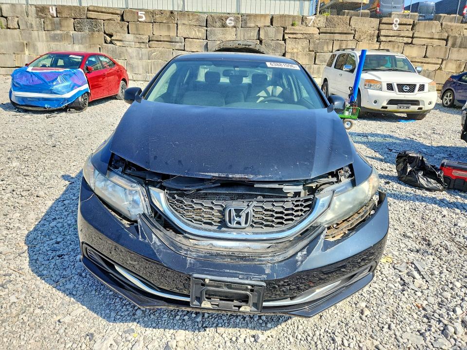 Foto 5 de la subasta – 2013 HONDA CIVIC con VIN 19XFB2F5XDE015573