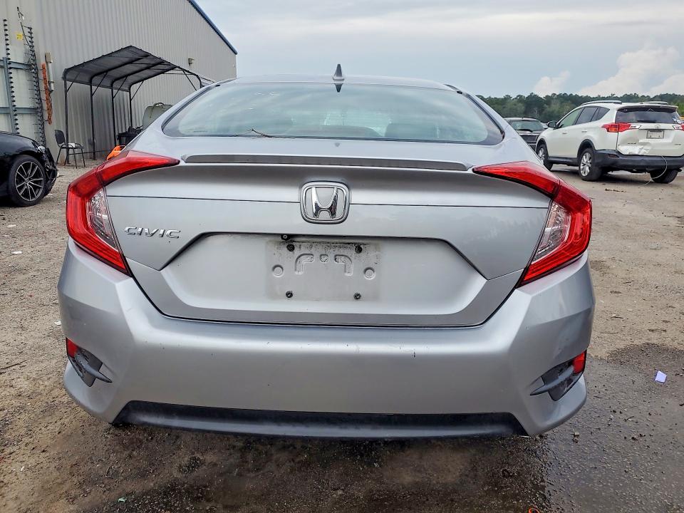 Photo 6 from auction – 2017 HONDA CIVIC with VIN 19XFC1F79HE014557