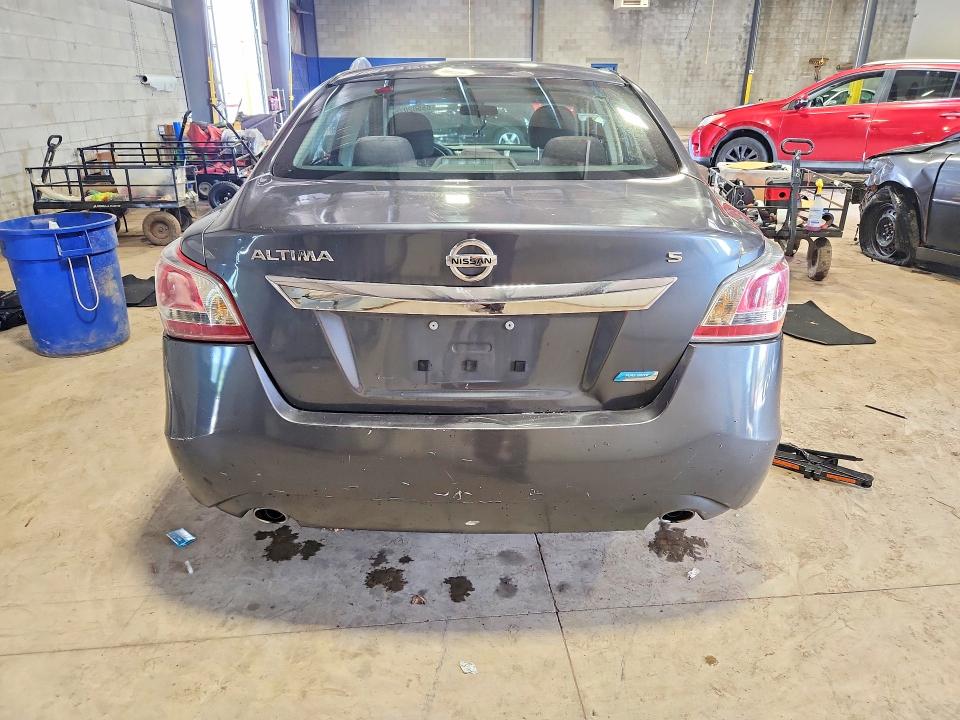 Photo 6 from auction – 2013 NISSAN ALTIMA with VIN 1N4AL3AP0DC912713