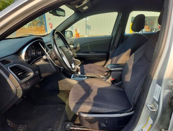 Photo 7 from auction – 2012 CHRYSLER 200 with VIN 1C3CCBBB9CN278356