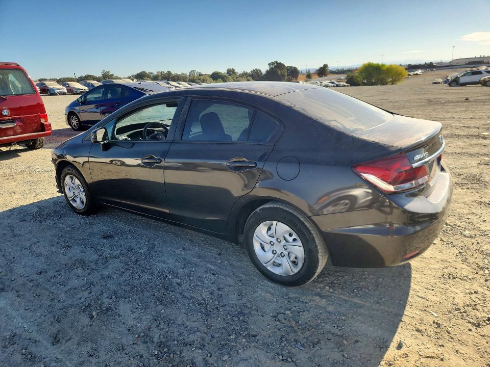 Photo 2 from auction – 2013 HONDA CIVIC with VIN 2HGFB2F53DH577952