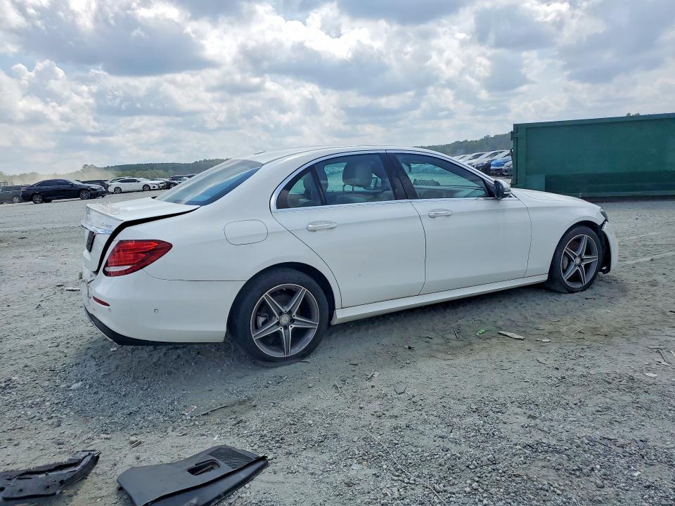 Photo 3 from auction – 2017 MERCEDES-BENZ E with VIN WDDZF4KB7HA197997