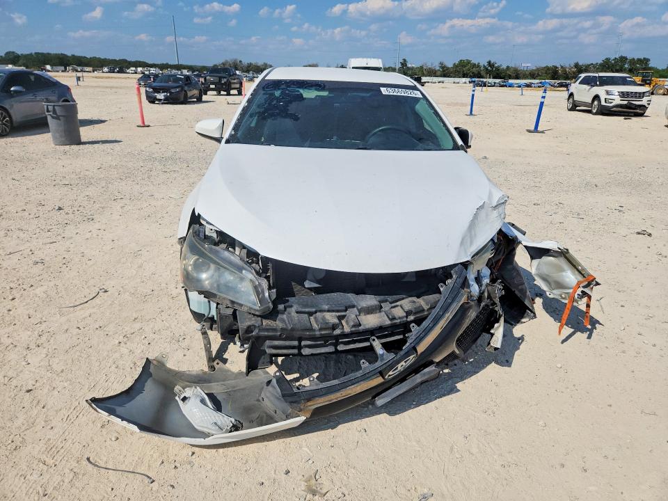 Photo 5 from auction – 2015 TOYOTA CAMRY with VIN 4T1BF1FK7FU996058