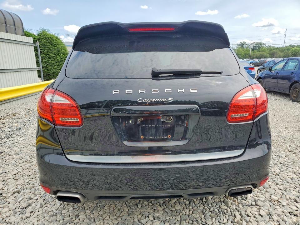Photo 6 from auction – 2013 PORSCHE CAYENNE with VIN WP1AE2A21DLA16129