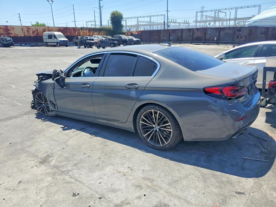Photo 2 from auction – 2022 BMW 540 with VIN WBA53BJ02NWX58138