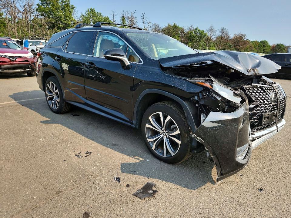 Photo 4 from auction – 2022 LEXUS RX with VIN JTJHZKFA8N2042431