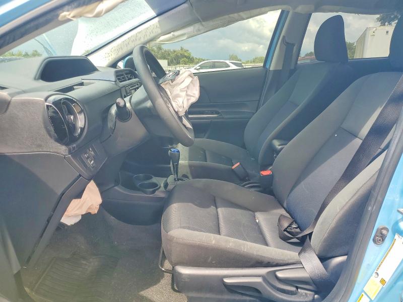 Photo 7 from auction – 2015 TOYOTA PRIUS C with VIN JTDKDTB31F1110709