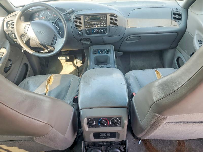 Photo 8 from auction – 2002 FORD EXPEDITION with VIN 1FMFU16L22LA84616