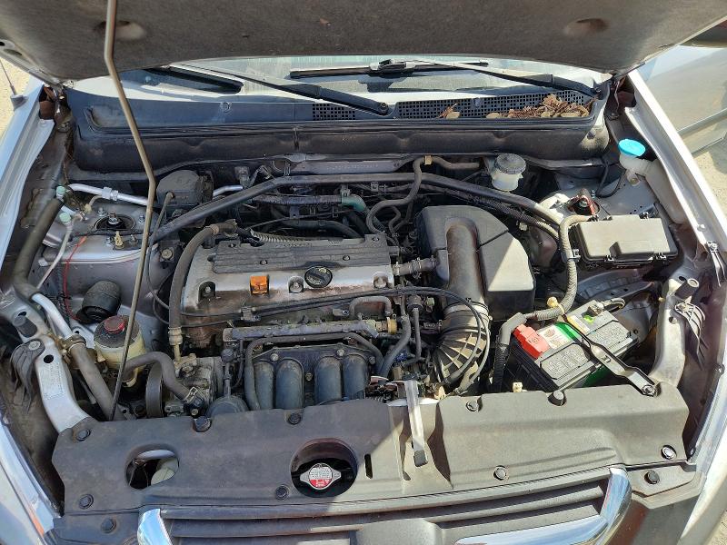 Photo 11 from auction – 2002 HONDA CR-V with VIN JHLRD78462C076676