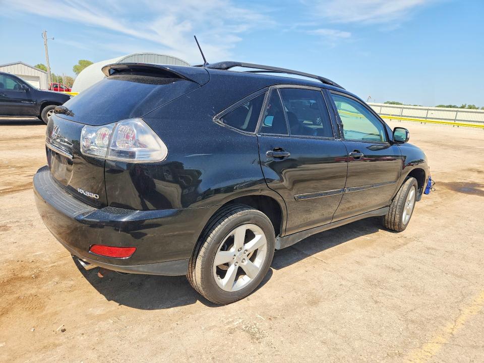 Photo 3 from auction – 2004 LEXUS RX with VIN 2T2HA31U44C031035