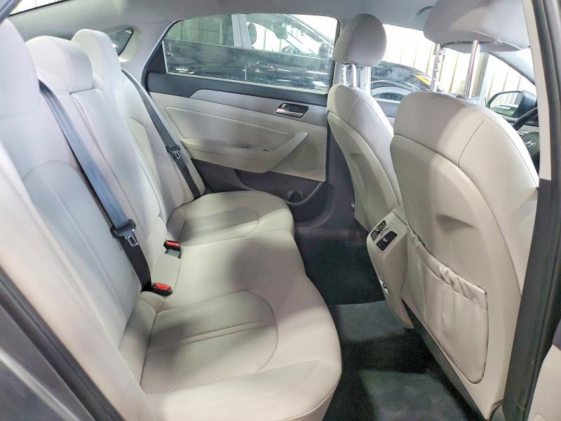 Photo 10 from auction – 2018 HYUNDAI SONATA with VIN 5NPE34AF2JH712361
