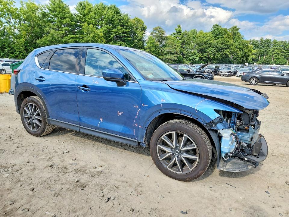 Photo 4 from auction – 2017 MAZDA CX-5 with VIN JM3KFBDL3H0156365
