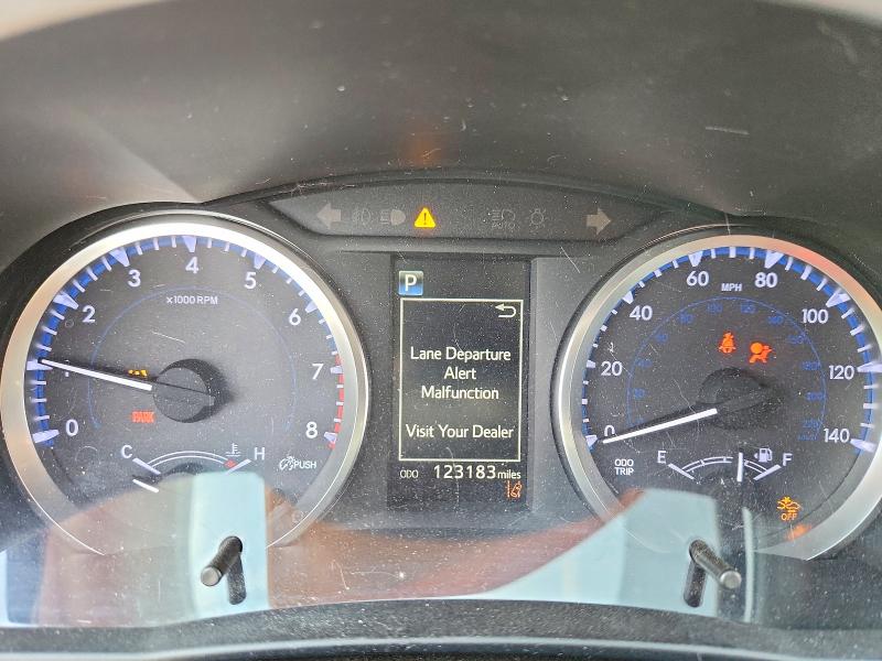 Photo 9 from auction – 2018 TOYOTA HIGHLANDER with VIN 5TDBZRFH8JS800494