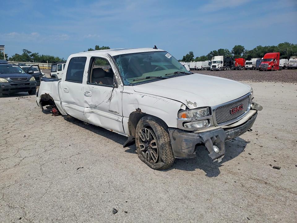 Photo 4 from auction – 2006 GMC SIERRA with VIN 2GTEK63N261115772