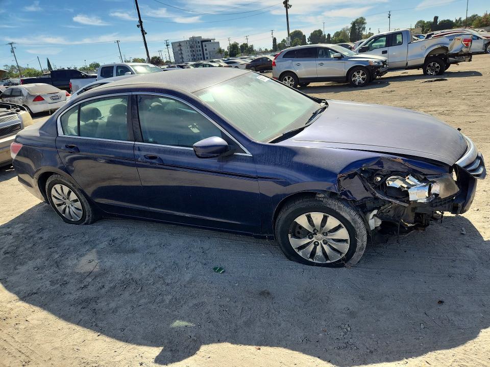 Photo 4 from auction – 2011 HONDA ACCORD with VIN 1HGCP2F33BA037693