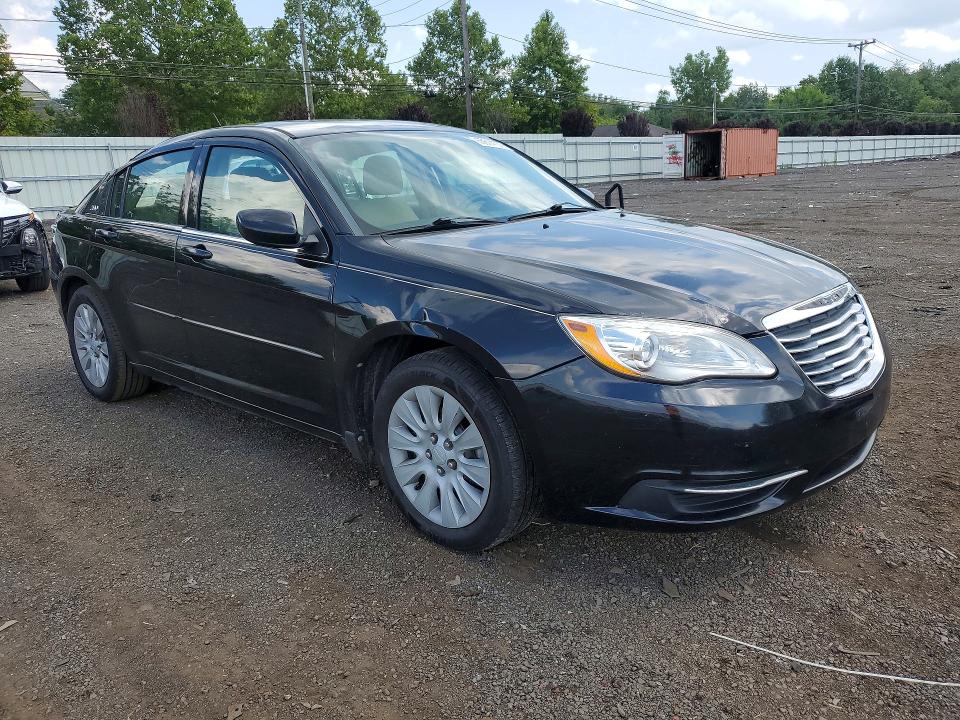 Photo 4 from auction – 2013 CHRYSLER 200 with VIN 1C3CCBAB6DN568704