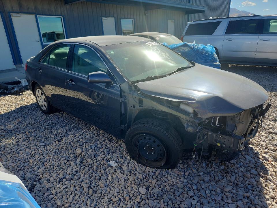 Photo 4 from auction – 2011 TOYOTA CAMRY with VIN 4T1BF3EK0BU594552