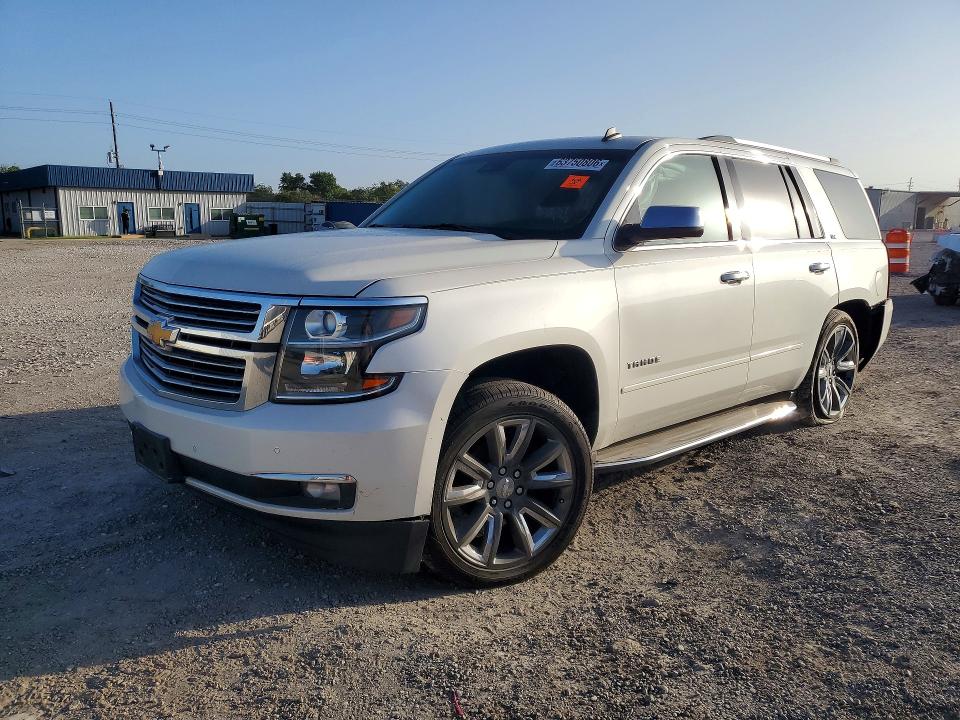 CHEVROLET TAHOE 2015 with VIN 1GNSCCKC0FR263318 - Photo from auction