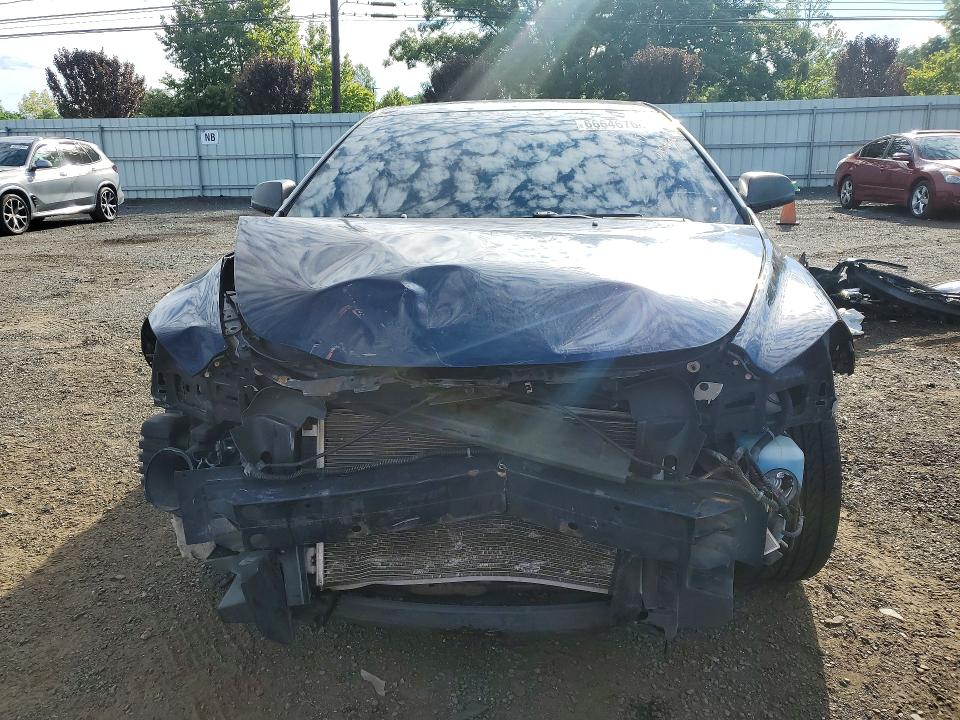 Photo 5 from auction – 2012 CHEVROLET MALIBU with VIN 1G1ZB5E07CF298922